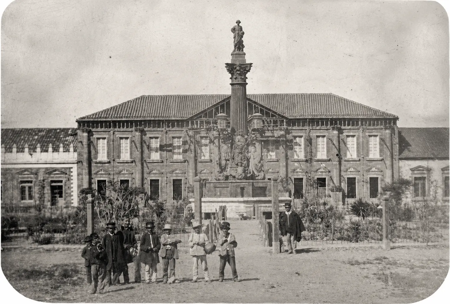 Edificio de los Tribunales de Concepción alrededor de 1870